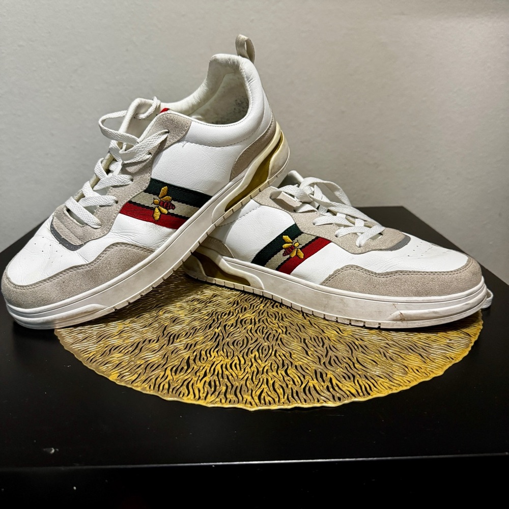 Men's White & Tan Gucci Shoes - Size 11